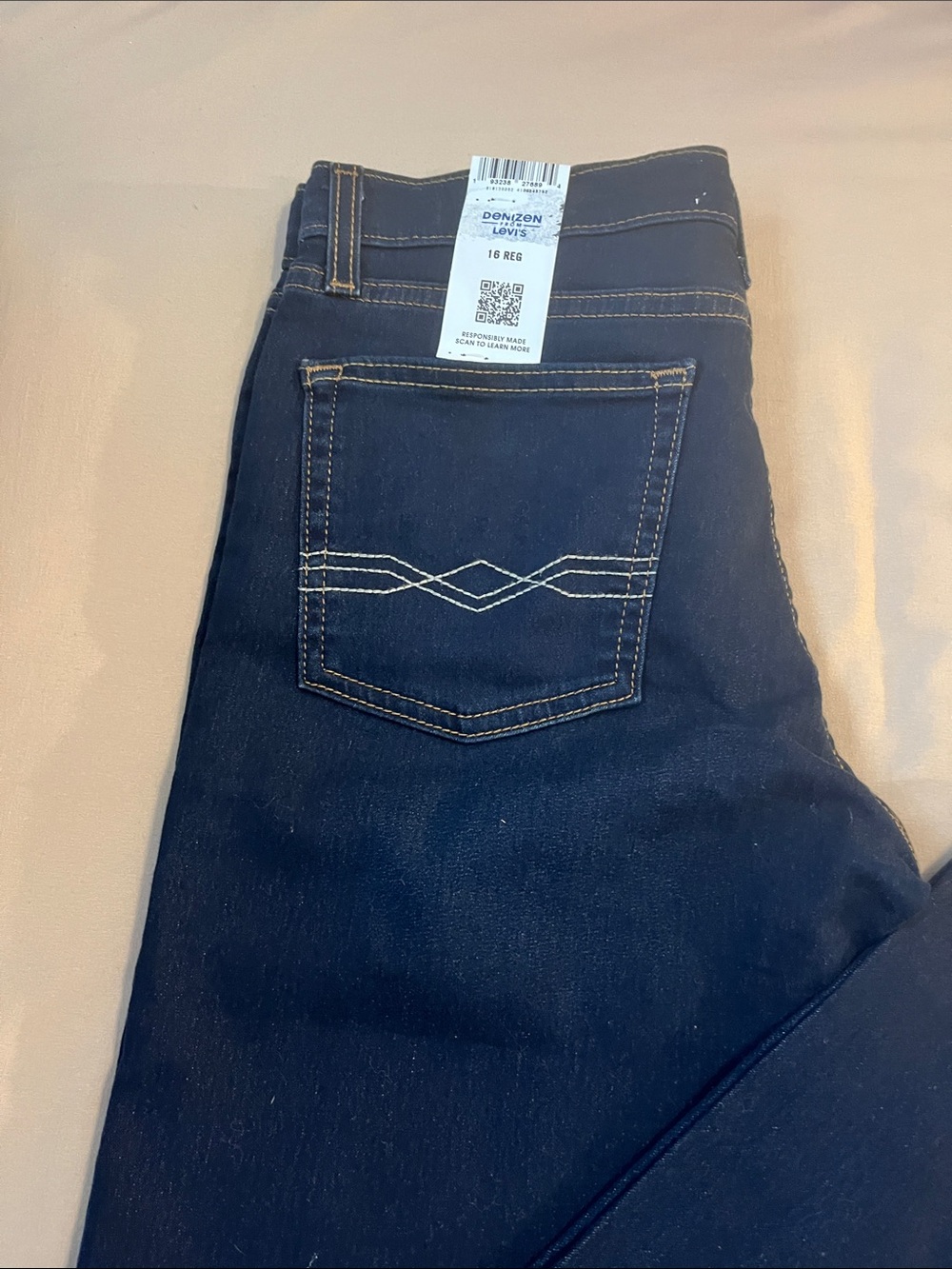 Denizen from Levi's Kids Dark Navy Skinny Jeans with Contrast Stitching